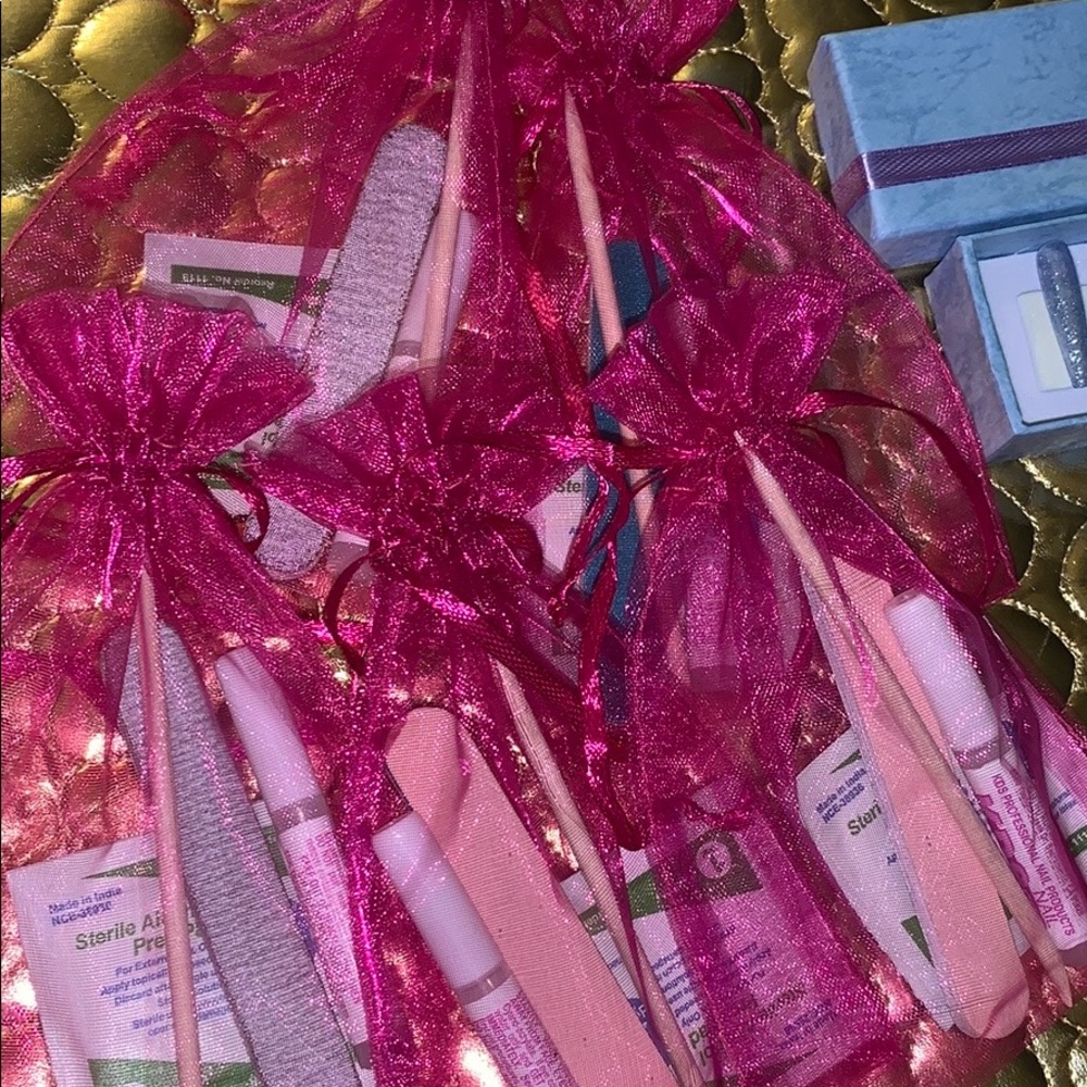 Designer press ons with or without crystals ✨ - Picture 7 of 7